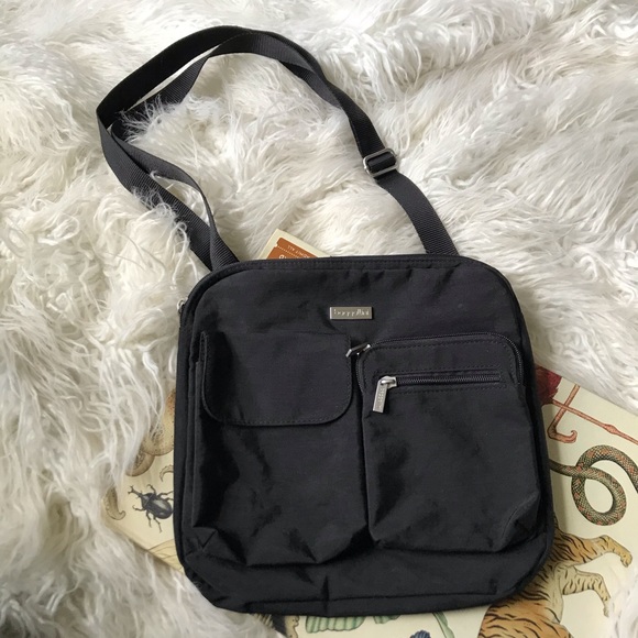 Baggallini Handbags - Baggallini black canvas travel crossbody bag